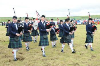 Photograph of Caithness Junior Pipe Band