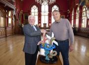 Thumbnail for article : Sister Cities Sculpture Arrives Safely From Florida, Inverness